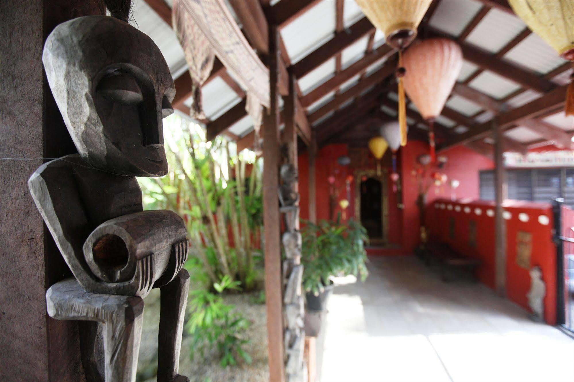Mai Tai Resort Cassowary Bagian luar foto